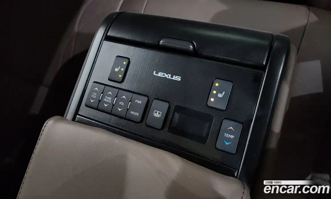 Lexus ES 2022 2.5 Автомат в Москве № 168228, фото 18