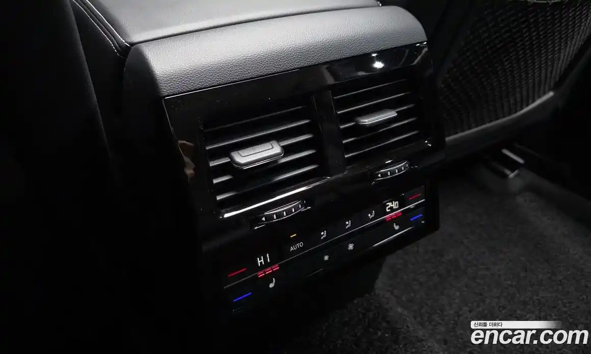 Volkswagen Touareg 2024 3.0 Автомат в Москве № 168418, фото 18