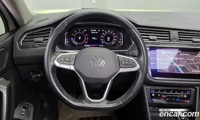 Volkswagen Tiguan 2023 2.0 Автомат в Москве № 168719, миниатюра 8
