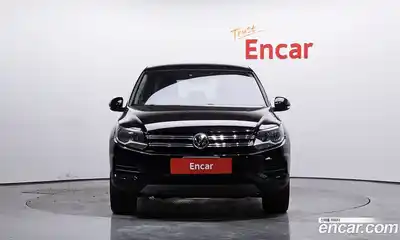 Volkswagen Tiguan 2012 2.0 Автомат в Москве № 168947, миниатюра 3