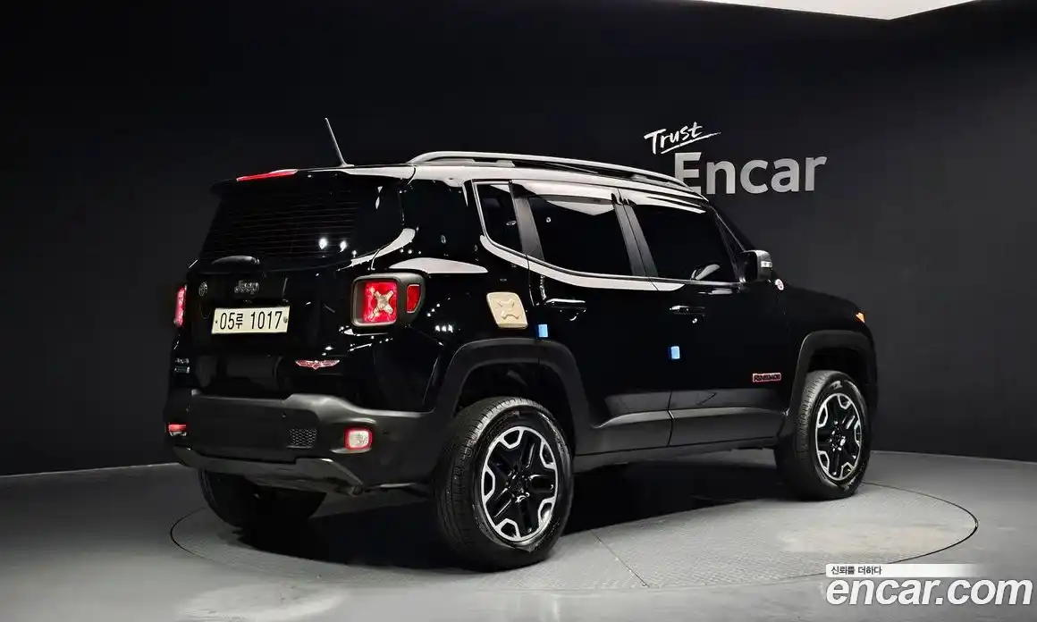 Jeep Renegade 2017 2.0 Автомат в Москве № 169727, фото 5