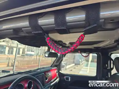 Jeep Wrangler 2023 2.0 Автомат в Москве № 169951, миниатюра 11