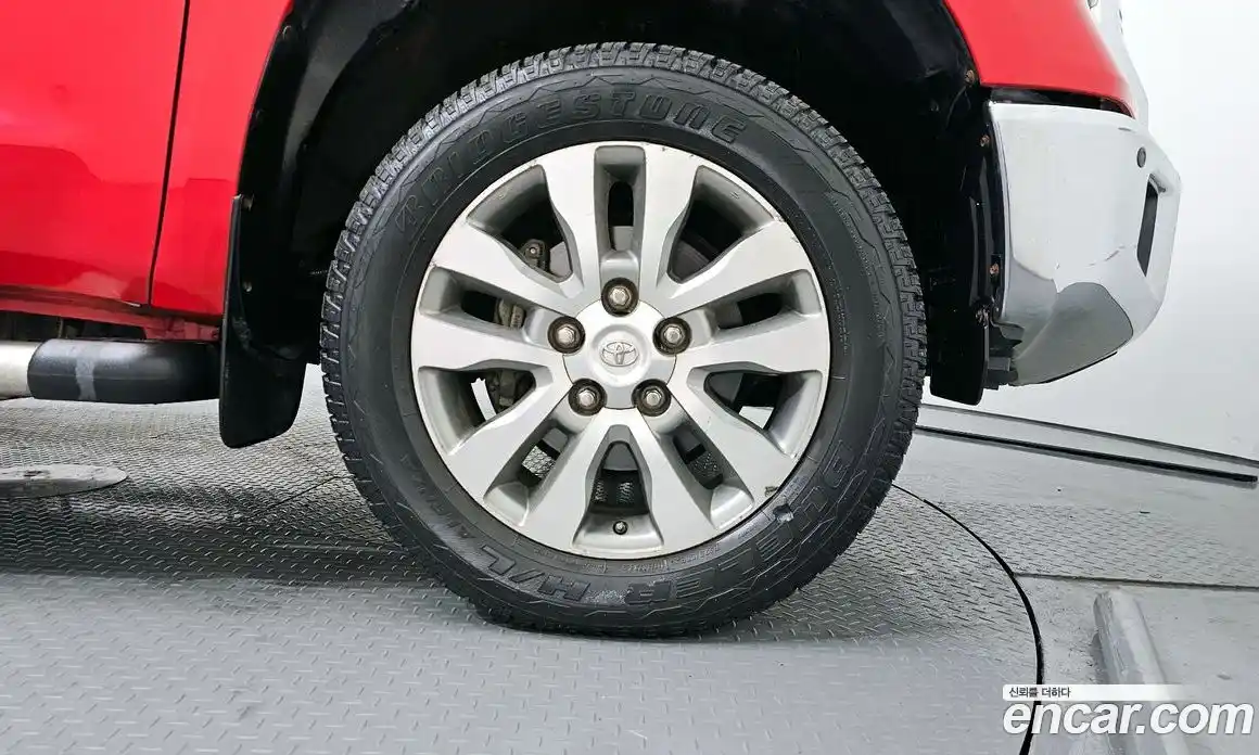 Toyota Tundra 2015 5.7 Автомат в Москве № 170246, фото 5