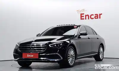 Mercedes-Benz E-Class, 2023