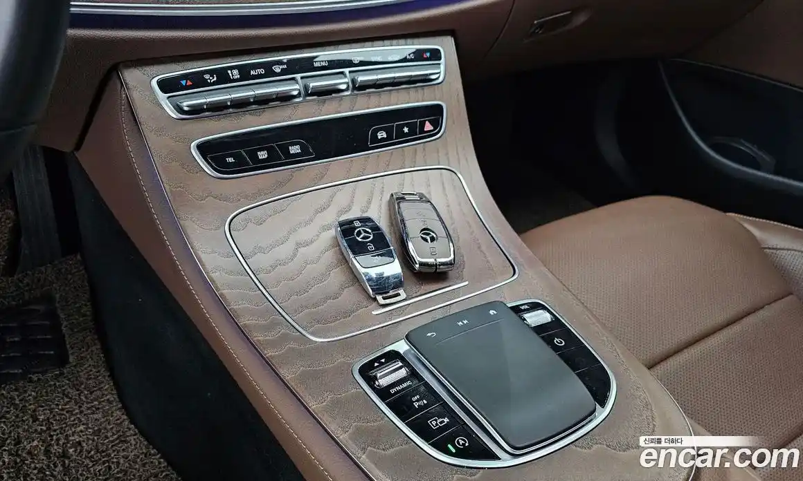 Mercedes-Benz E-Class 2023 2.0 Автомат в Москве № 171228, фото 16