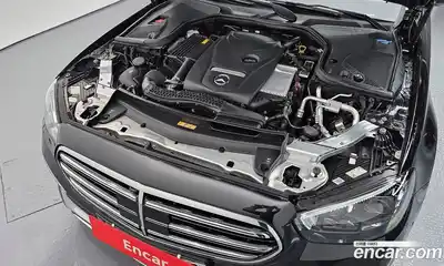 Mercedes-Benz E-Class 2023 2.0 Автомат в Москве № 171228, миниатюра 6