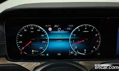 Mercedes-Benz E-Class 2023 2.0 Автомат в Москве № 171228, миниатюра 8