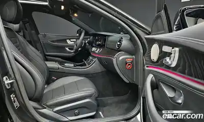 Mercedes-Benz E-Class 2022 1.9 Автомат в Москве № 177972, миниатюра 7
