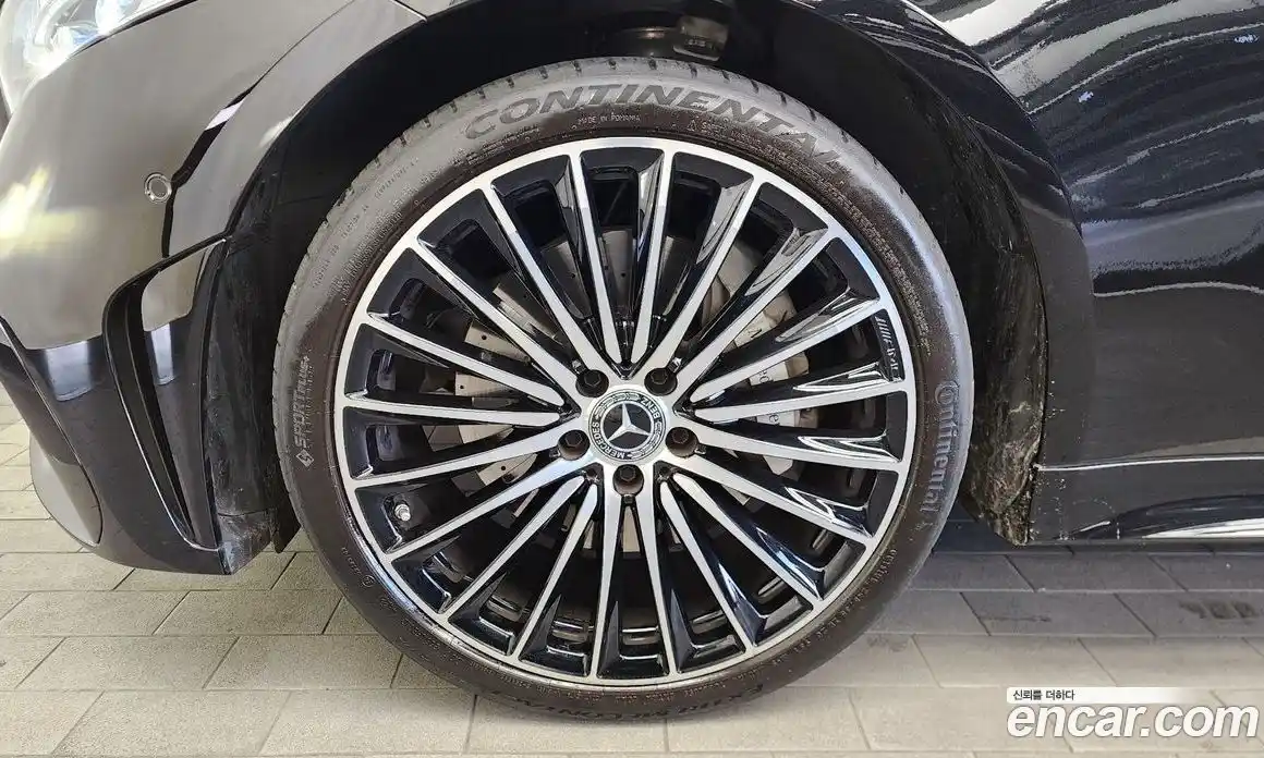 Mercedes-Benz CLS-Class 2023 3.0 Автомат в Москве № 178350, фото 18