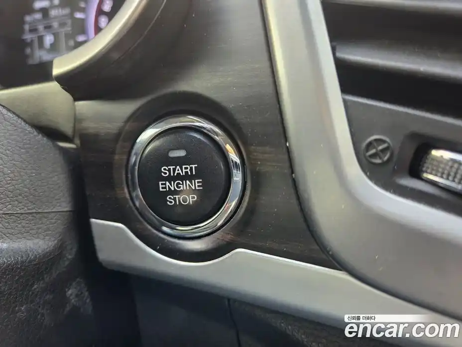 SsangYong Korando 2016 2.2 Автомат в Москве № 182453, фото 14