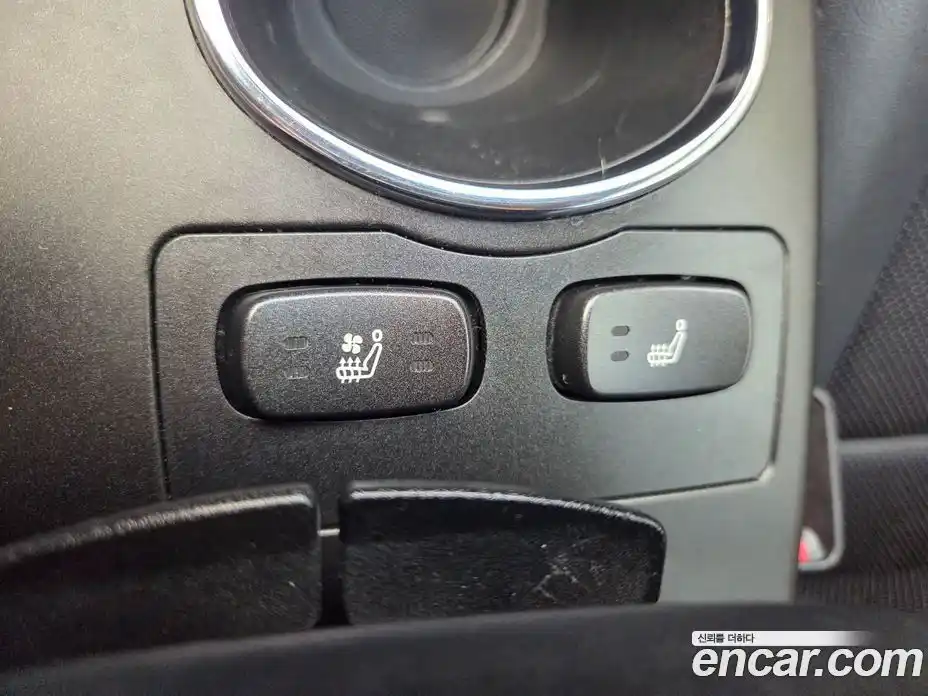 SsangYong Korando 2016 2.2 Автомат в Москве № 182453, фото 15