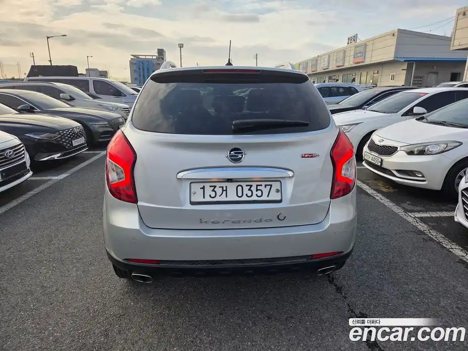 SsangYong Korando 2016 2.2 Автомат в Москве № 182453, фото 5