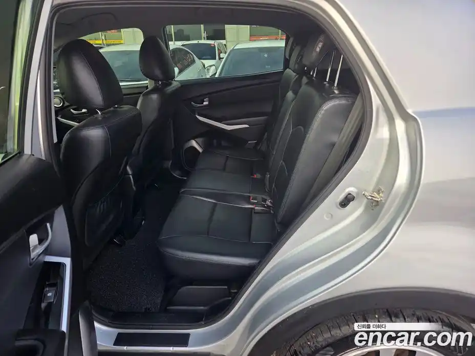 SsangYong Korando 2016 2.2 Автомат в Москве № 182453, фото 9