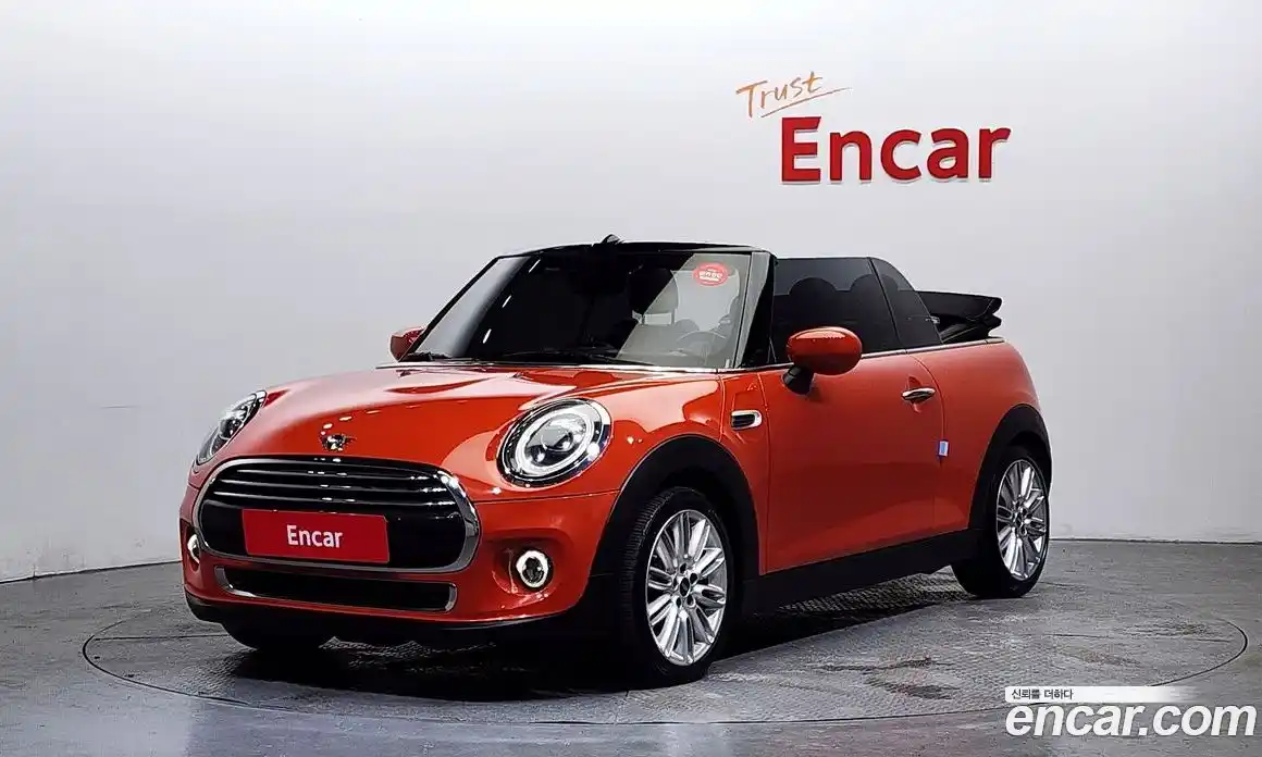 Mini Cooper Convertible 2020 1.5 Автомат в Москве № 185465, фото 4
