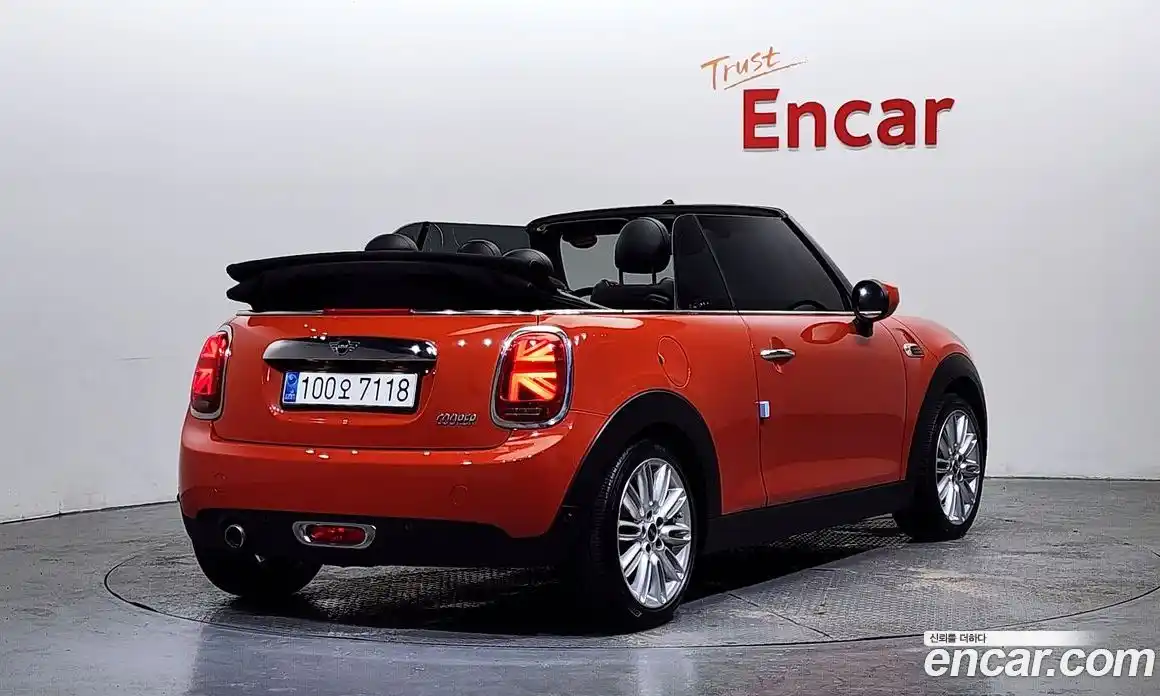 Mini Cooper Convertible 2020 1.5 Автомат в Москве № 185465, фото 5