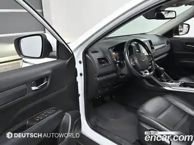 Renault QM6 2023 2.0 Автомат в Москве № 185559, миниатюра 11