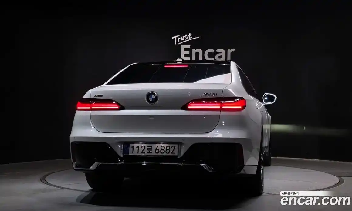 BMW 7-Series 2024 3.0 Автомат в Москве № 187717, фото 11