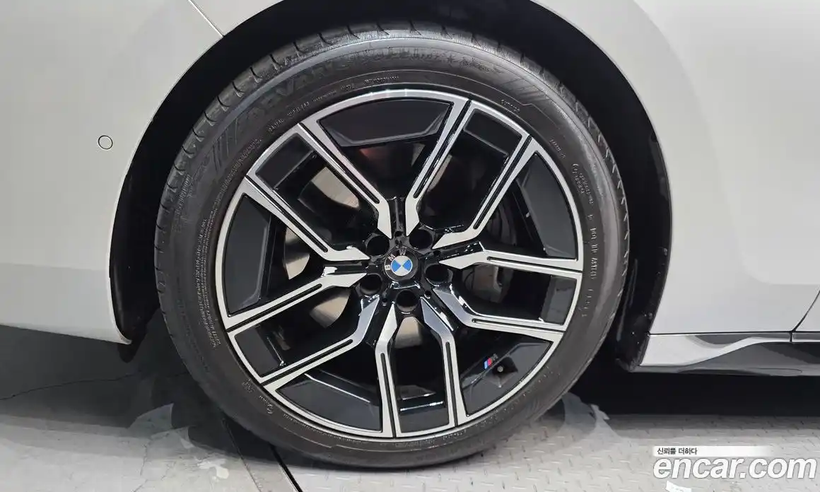 BMW 7-Series 2024 3.0 Автомат в Москве № 187717, фото 7