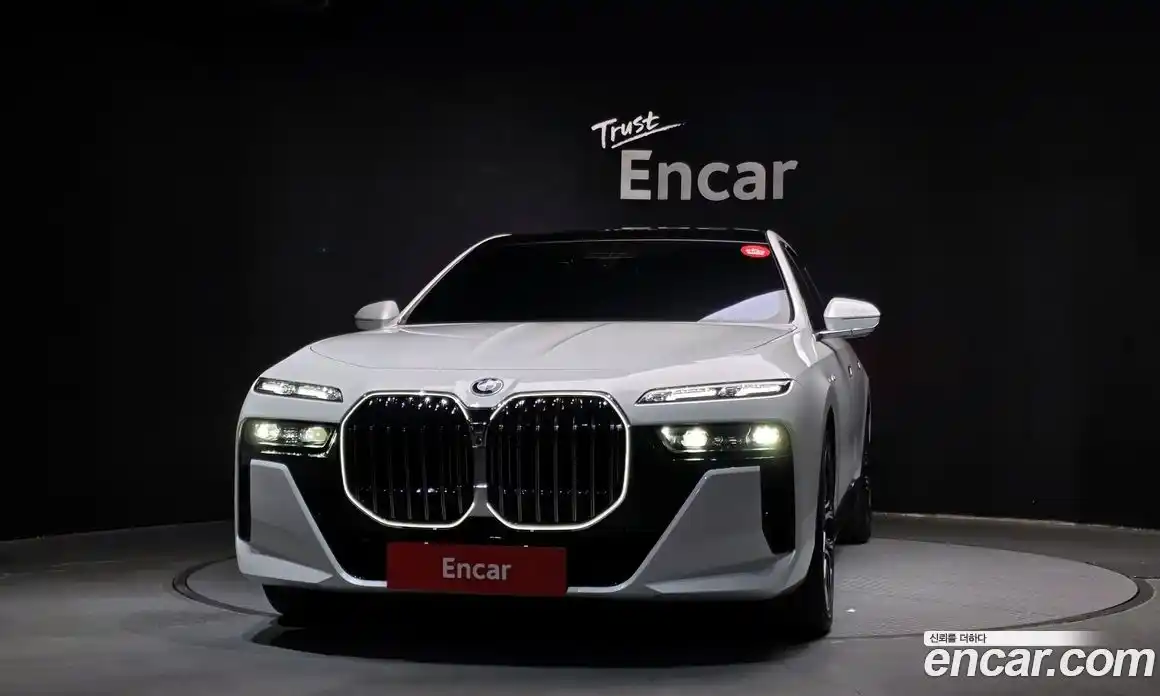 BMW 7-Series 2024 3.0 Автомат в Москве № 187717, фото 8