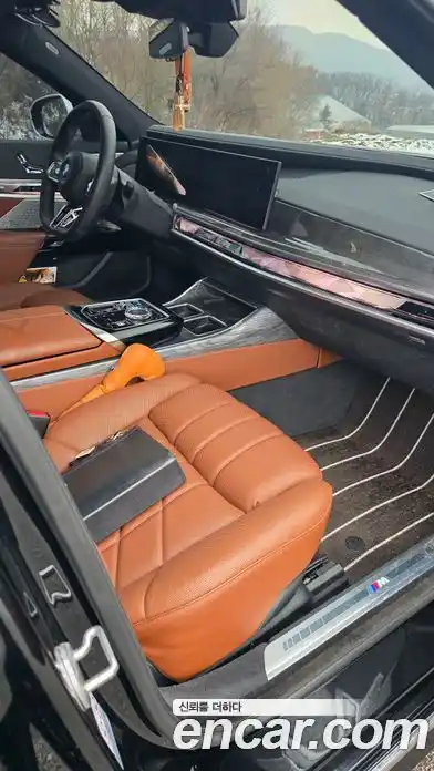 BMW i7 2024 Автомат в Москве № 189139, миниатюра 3