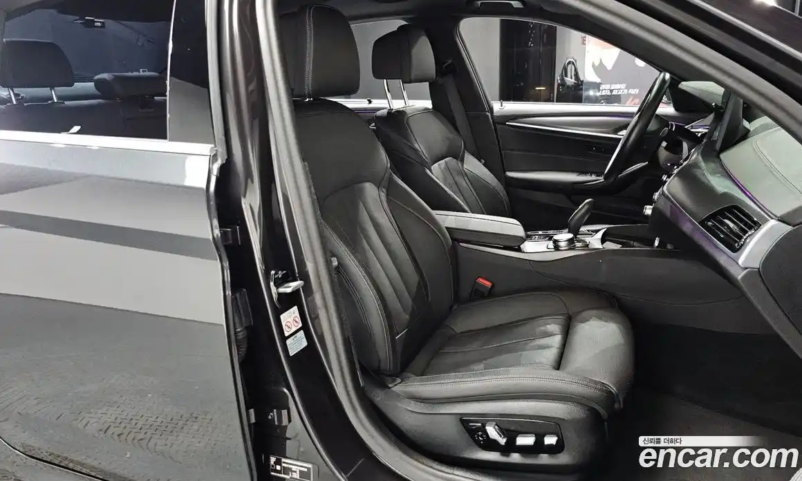 BMW 5-Series 2023 2.0 Автомат в Москве № 189254, фото 14