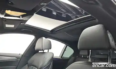 BMW 5-Series 2023 2.0 Автомат в Москве № 189254, миниатюра 4