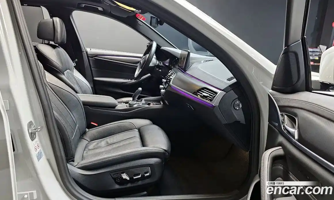 BMW 5-Series 2023 2.0 Автомат в Москве № 189362, фото 9