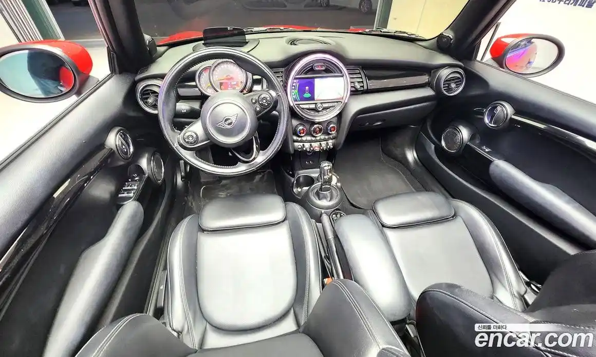 Mini Cooper Convertible 2020 1.5 Автомат в Москве № 189425, фото 14