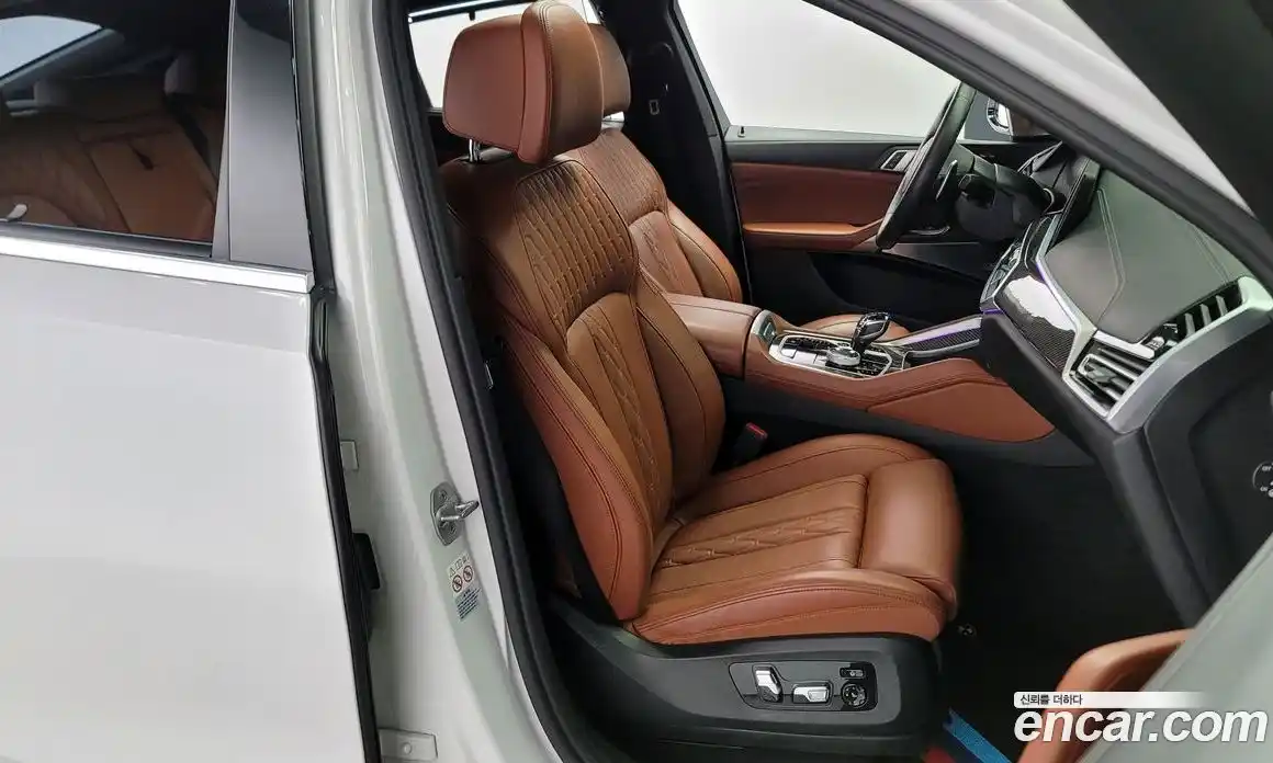 BMW X6 2021 4.4 Автомат в Москве № 190588, фото 12