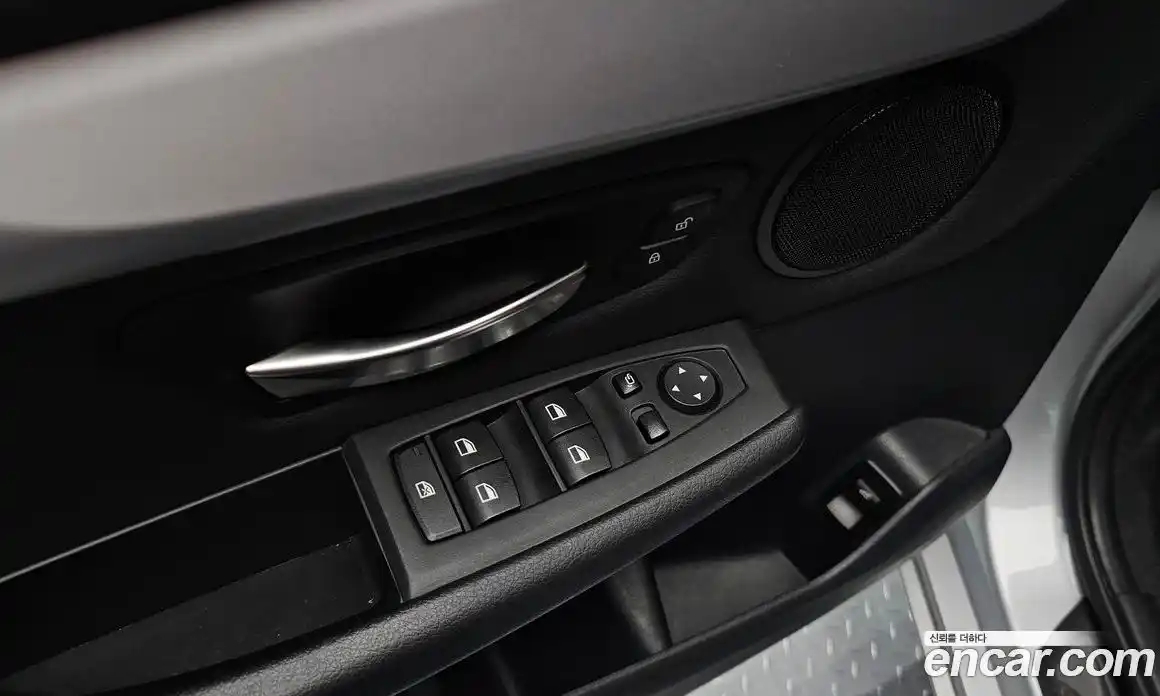 BMW 2-Series 2016 2.0 Автомат в Москве № 192061, фото 9