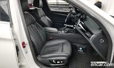 BMW 5-Series 2021 2.0 Автомат в Москве № 193274, миниатюра 9