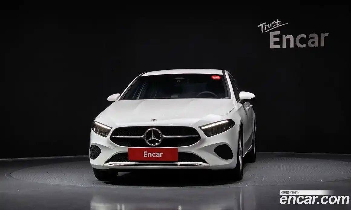 Mercedes-Benz A-Class 2025 2.0 Автомат в Москве № 193632, фото 11