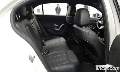 Mercedes-Benz A-Class 2025 2.0 Автомат в Москве № 193632, миниатюра 4