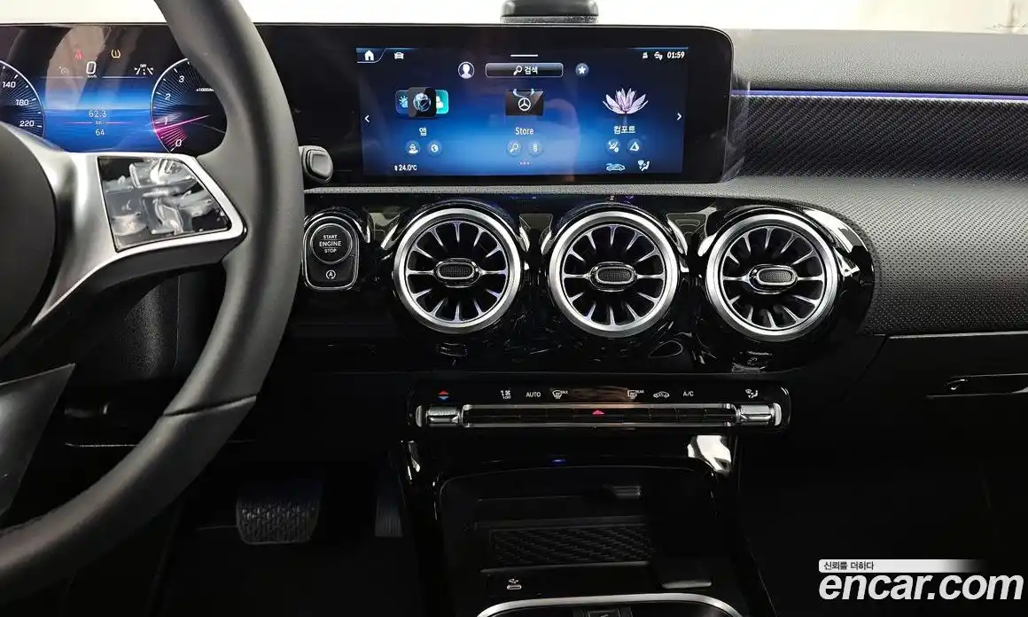 Mercedes-Benz A-Class 2025 2.0 Автомат в Москве № 193632, фото 6