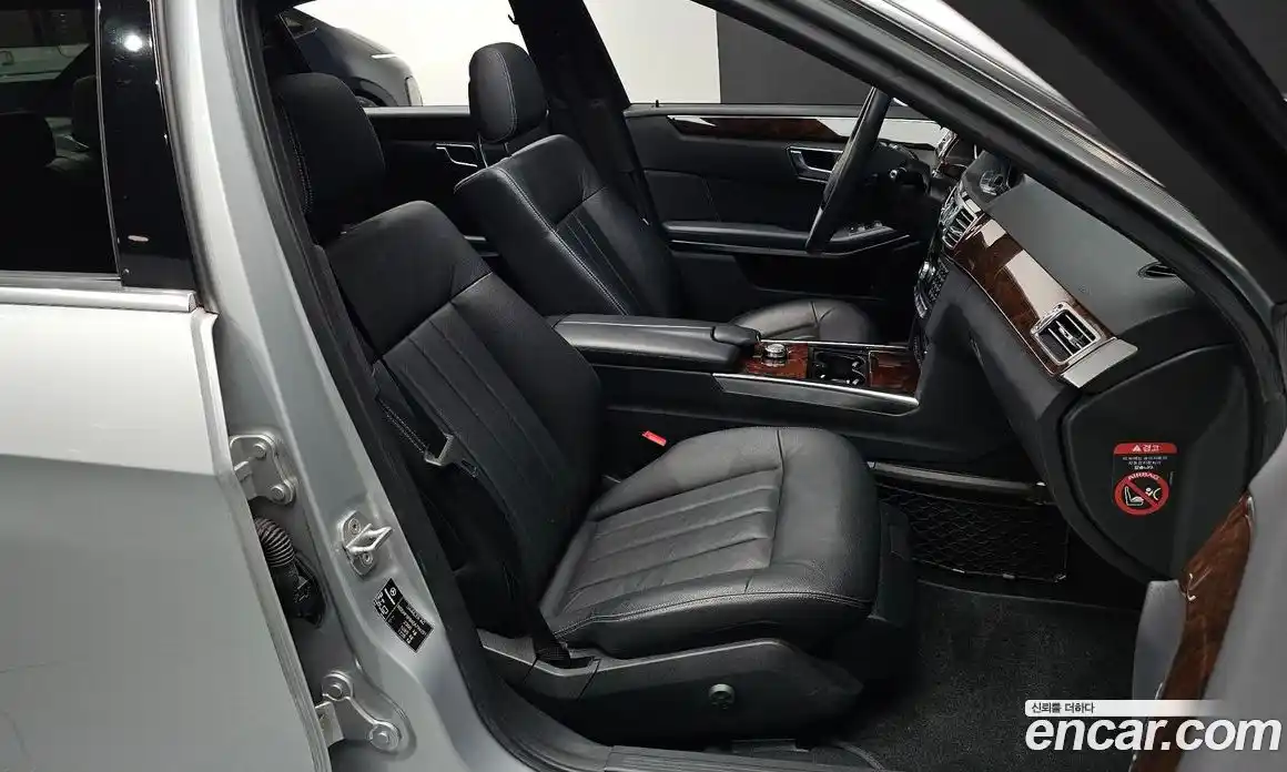 Mercedes-Benz E-Class 2014 3.5 Автомат в Москве № 194290, фото 10