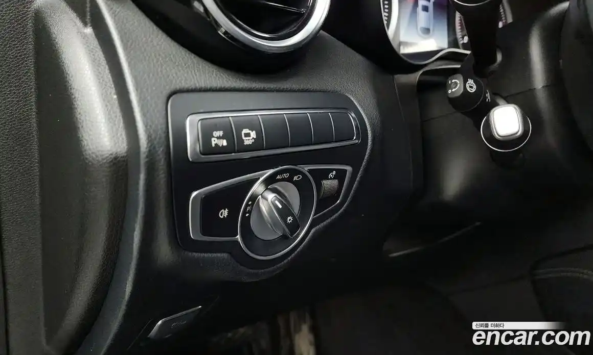 Mercedes-Benz GLC-Class 2018 2.1 Автомат в Москве № 194588, фото 16