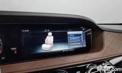 Mercedes-Benz S-Class 2019 4.0 Автомат в Москве № 195040, миниатюра 10