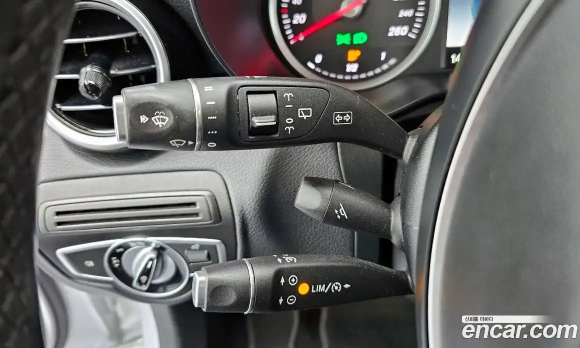 Mercedes-Benz GLC-Class 2017 2.1 Автомат в Москве № 195046, фото 20