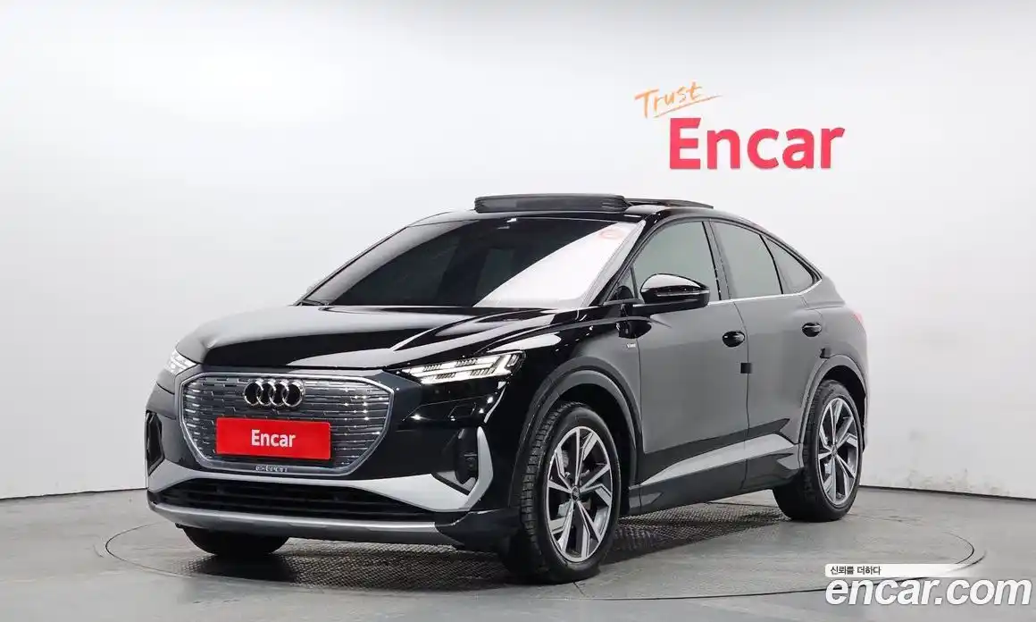 Audi Q4 e-tron 2023 0.2 Автомат в Москве № 195879, фото 1