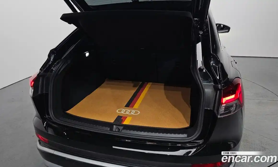 Audi Q4 e-tron 2023 0.2 Автомат в Москве № 195879, фото 20