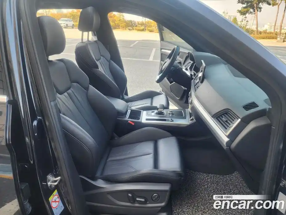 Audi Q5 2020 2.0 Автомат в Москве № 196784, фото 17