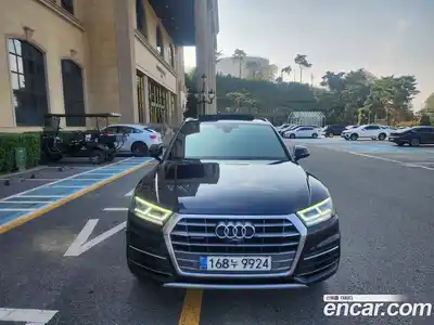 Audi Q5 2020 2.0 Автомат в Москве № 196784, миниатюра 3