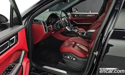 Porsche Cayenne 2020 3.0 Автомат в Москве № 197490, миниатюра 11