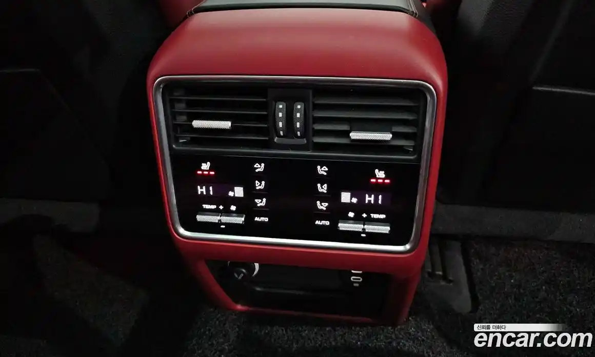 Porsche Cayenne 2020 3.0 Автомат в Москве № 197490, фото 18