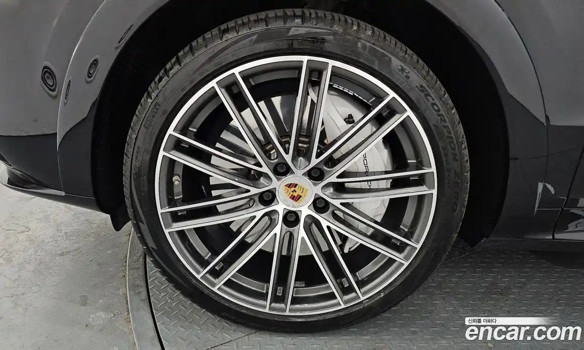 Porsche Cayenne 2020 3.0 Автомат в Москве № 197490, фото 5