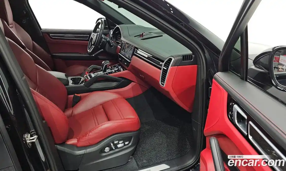 Porsche Cayenne 2020 3.0 Автомат в Москве № 197490, фото 10