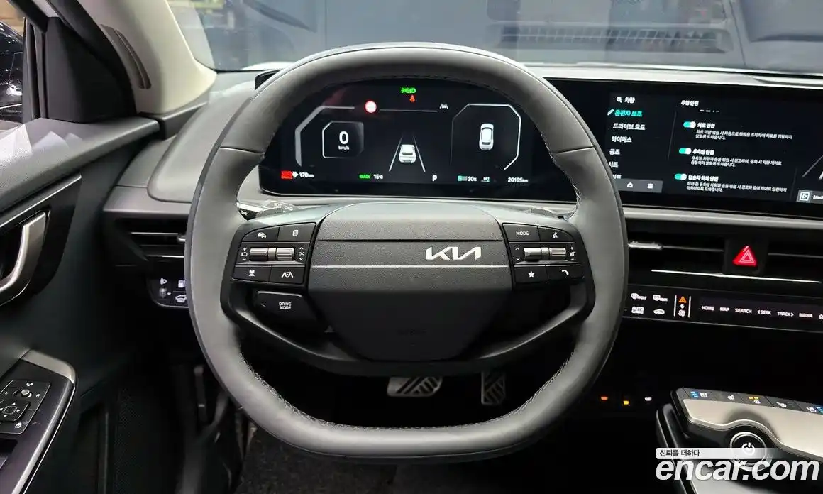 Kia EV6 2025 Автомат в Москве № 19765, фото 13