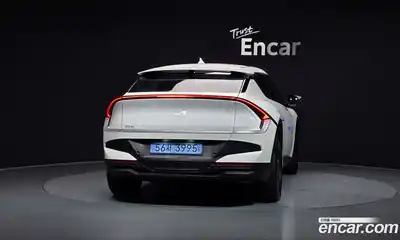 Kia EV6 2025 Автомат в Москве № 19765, миниатюра 4