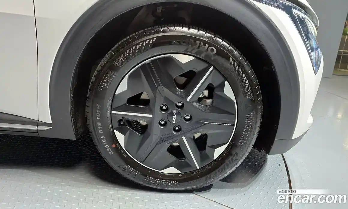 Kia EV6 2025 Автомат в Москве № 19765, фото 5