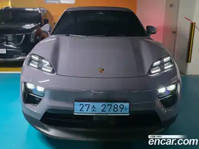 Porsche Macan, 2025